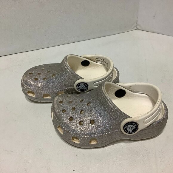 Toddler Silver Glitter Crocs Size 5 C - Picture 1 of 6
